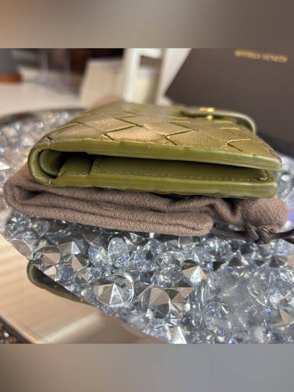 Bottega Veneta Olive Green Intrecciato Leather Snap Wallet - Picture 9 of 17